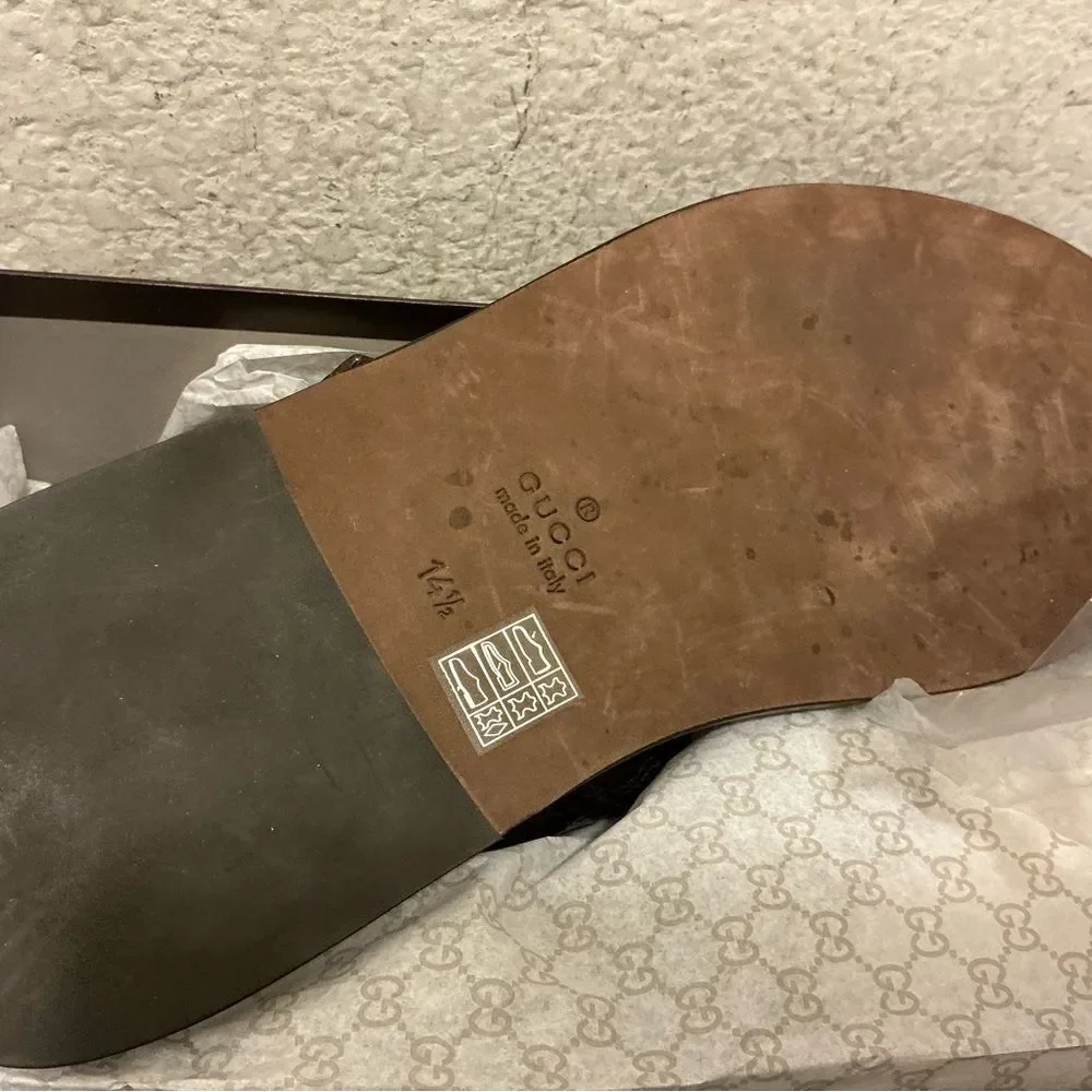 New with box Mens Gucci crocodile embossed leather Sandals size 14.5 with COA